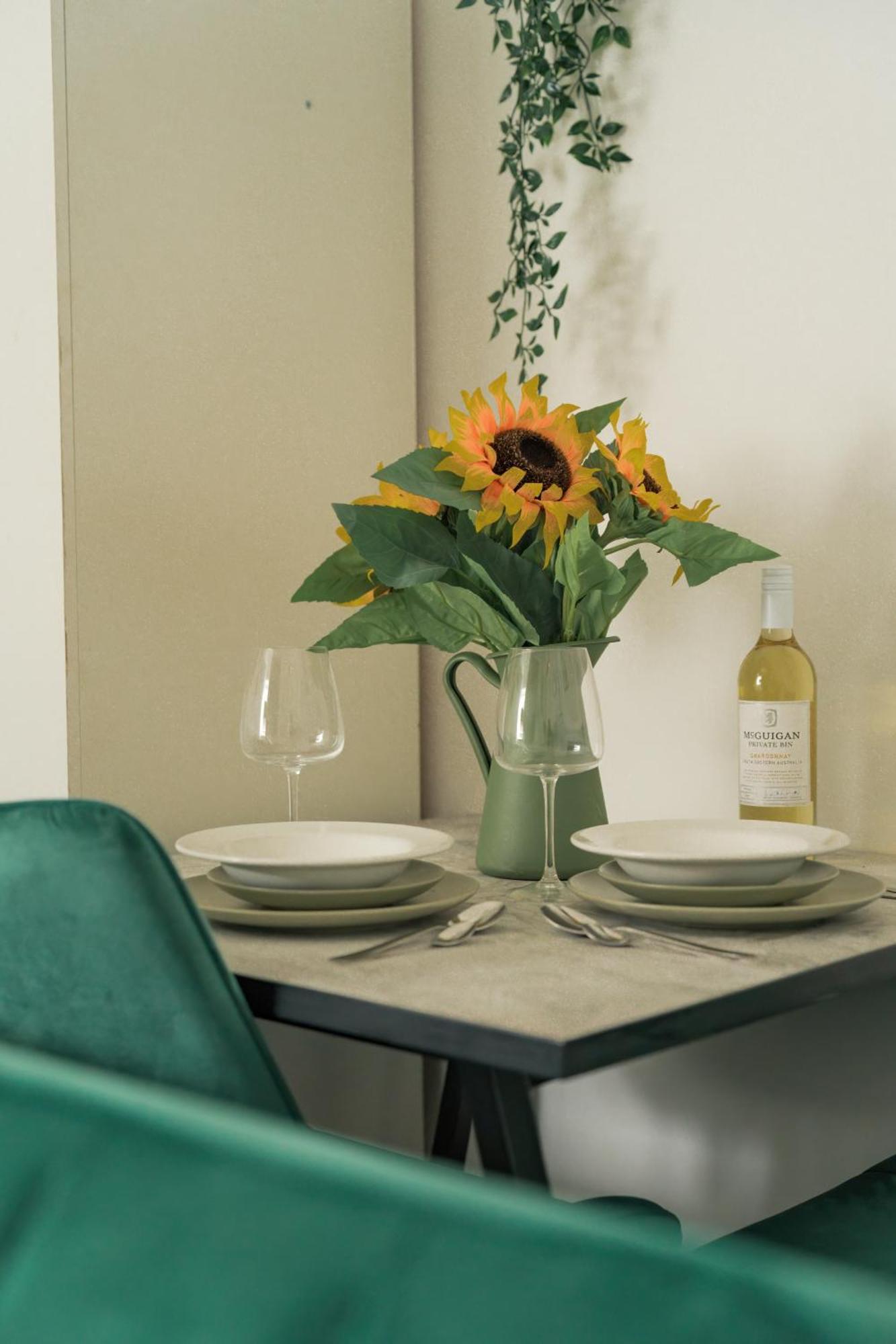 Studio Apartments London With Free Wifi المظهر الخارجي الصورة